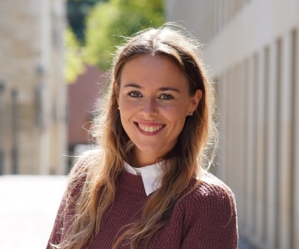 Kontakt: Isabell Themann,
