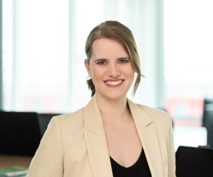 Kontakt: Melanie Komossa,